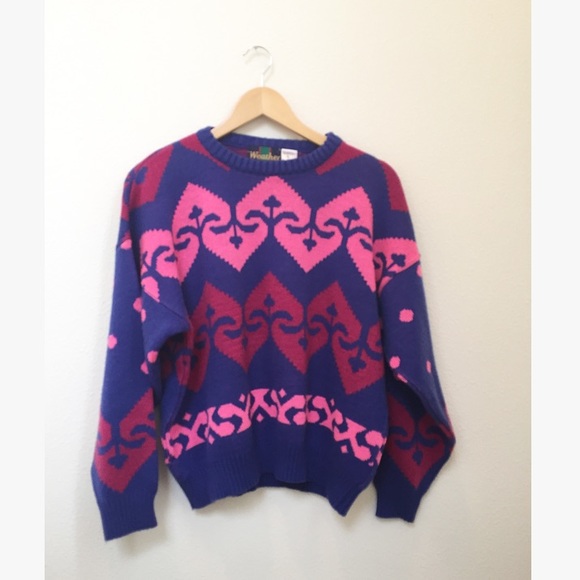 Vintage Sweaters - Vintage Heart Violet Boyfriend Sweater